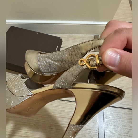 Louis Vuitton Satin Metallic Gold Motard Piccadilly Peep Toe Slingback Platform - Picture 13 of 13